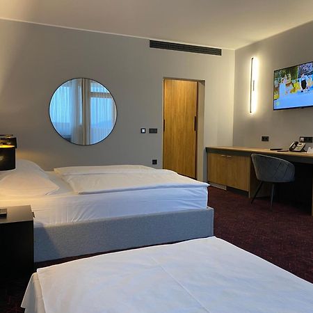 Hotel Habakuk Maribor Bagian luar foto