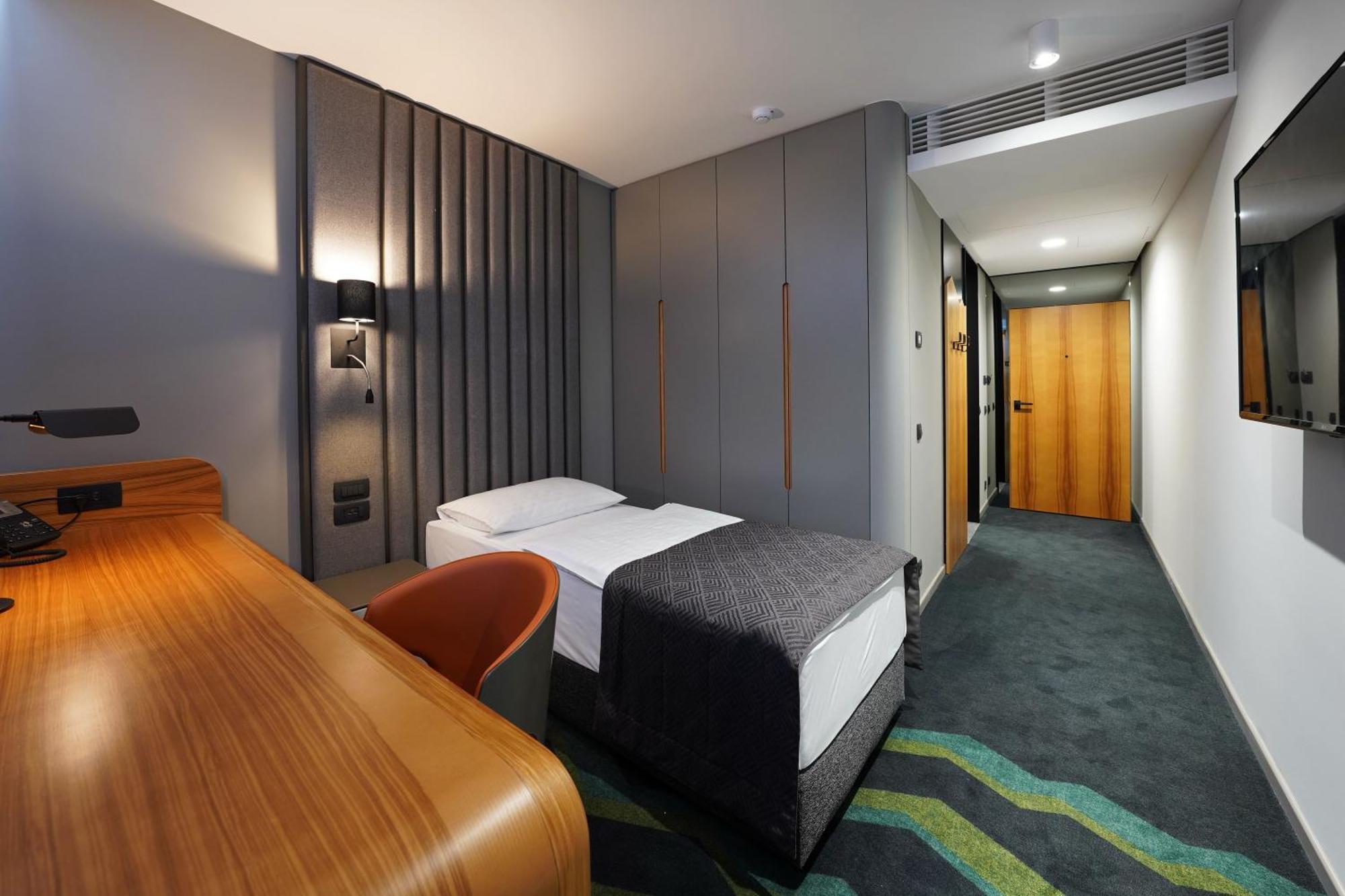 Hotel Habakuk Maribor Bagian luar foto
